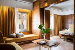 One-Bedroom Suite room in Hotel degli Orafi