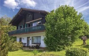 Two-Bedroom Apartment In Arrach - Všeruby