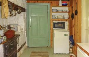 Two-Bedroom Holiday Home In Vittsjo