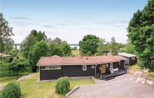 4 Bedroom Gorgeous Home In Boxholm