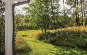 Cozy Home In Munka-Ljungby With Kitchen