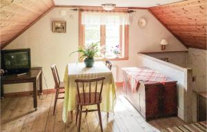 Three-Bedroom Holiday Home In Lammhult