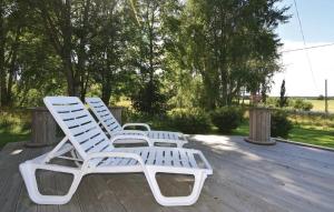 Stunning Home In Älgarås With Wifi