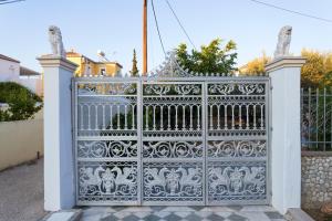 Art Island House Spetses Greece