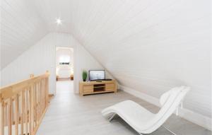 2 Bedroom Lovely Home In Zerpenschleuse