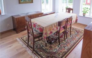 Four-Bedroom Holiday Home In Gnosjo