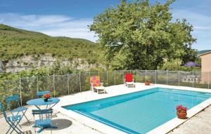 Maisons de vacances Nice home in Saint Thome with 3 Bedrooms, WiFi and Outdoor swimming pool : photos des chambres