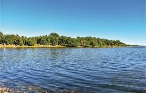 1 Bedroom Nice Apartment In Listerby