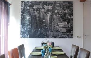 8 Bedroom Lovely Home In Bruchterveld