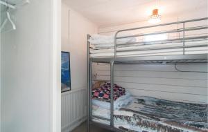 One-Bedroom Holiday Home In Larbro