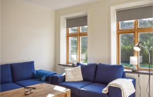 6 Bedroom Gorgeous Home In Tomelilla