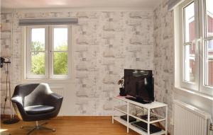 Amazing Home In Bolmsö With Lake View