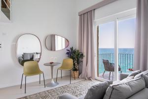 Deluxe Suite with Sea View room in Dimora Talenti