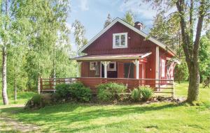 3 Bedroom Amazing Home In Älgarås