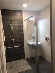 Hotels Hotel Saint Albert : photos des chambres