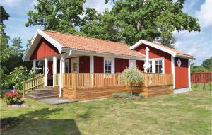 Amazing Home In Lttorp With 2 Bedrooms And Wifi