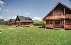 4 hvězdičkový chata Three-Bedroom Holiday Home in Malatiny Nižné Malatíny Slovensko