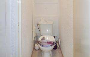 Appartements Nice Apartment In Gruissan With Kitchen : Appartement 1 Chambre