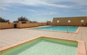 Appartements Beautiful apartment in Gruissan with 1 Bedrooms and Outdoor swimming pool : photos des chambres