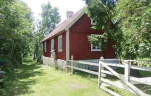 Nice Home In Borgholm With Kitchen