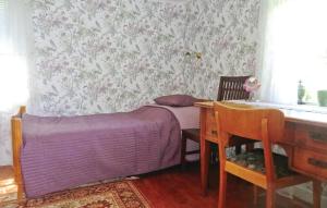 Nice Home In Borgholm With Kitchen