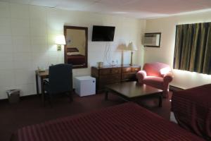 Grand Inn Fargo