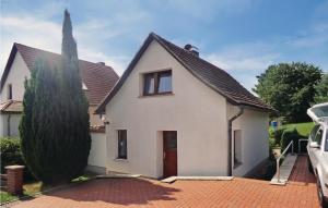 2 Bedroom Cozy Home In Spitzkunnersdorf
