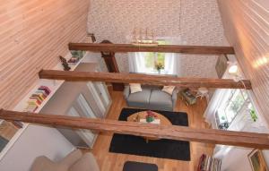 1 Bedroom Pet Friendly Home In Larv