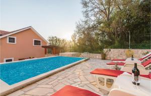 4 stern ferienhaus Four-Bedroom Holiday Home in Igalo Igalo Montenegro