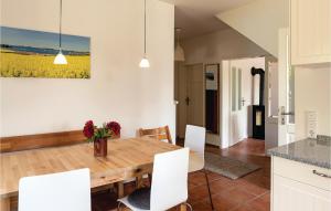 Lovely Home In Gammelby With Kitchen