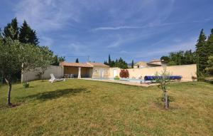 Maisons de vacances Awesome Home In Montbrison Sur Lez With 3 Bedrooms, Private Swimming Pool And Outdoor Swimming Pool : photos des chambres