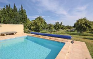 Maisons de vacances Awesome Home In Montbrison Sur Lez With 3 Bedrooms, Private Swimming Pool And Outdoor Swimming Pool : photos des chambres