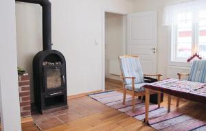 3 Bedroom Lovely Home In Dalum