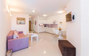 Apartment Makarska 12