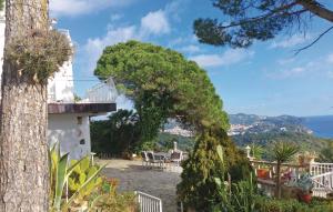 Cozy Home In Blanes With House Sea View