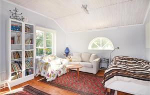 4 Bedroom Stunning Home In Färgelanda