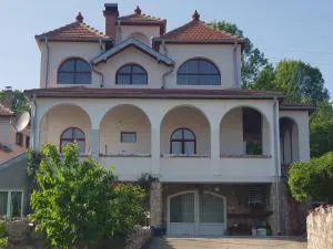 Knez Apartmani - Popovac