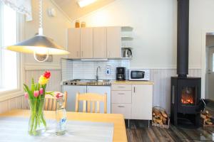 Vålkojan Naturby - Timber cottages