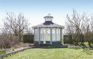 Three-Bedroom Holiday Home In Loderup