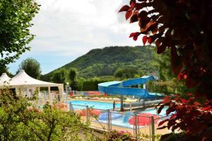 Bungalov Camping L'Europe Murol Francie