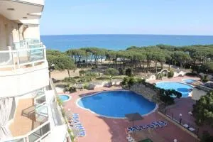 BRAVAHOLIDAYS-250-Poblet - بلانيس