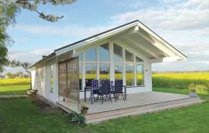 2 Bedroom Lovely Home In Ängelholm - Hjärnarp