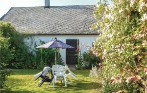 Two-Bedroom Holiday Home In Ystad - 斯塔德