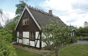 Nice Home In Kvidinge With Wifi