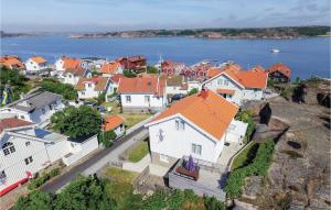 Amazing Home In Bovallstrand With 3 Bedrooms And Wifi