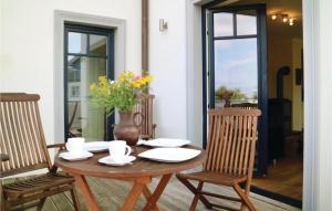 Amazing Apartment In Börgerende