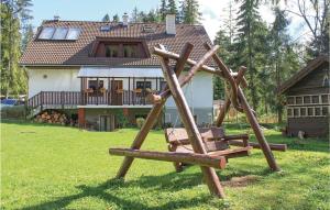 4 csillagos vend&eacute;gh&aacute;z Eight-Bedroom Holiday Home in Tatranska Strba T&aacute;tracsorba Szlov&aacute;kia
