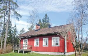 Cozy Home In Dingle With Lake View
