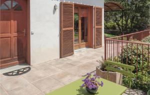 Maisons de vacances Lovely Home In Cazevieille With Kitchen : photos des chambres