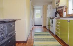 Amazing Home In Hästveda With Wifi